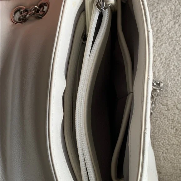 Chanel-look Quilted Bag Cream INC International Concepts - Picture 8 of 11